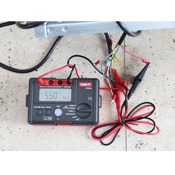 UT502A Megger Insulation Resistance Tester 2500V