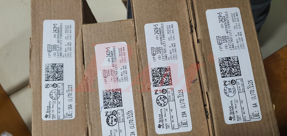 NE555P - Timer IC - Original