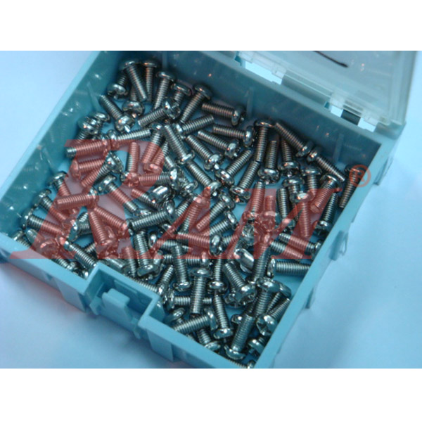 Bolt +M3x08 mm (100 Screws/bag)