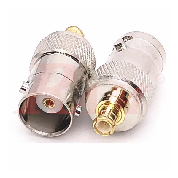 Probe Adapter For P6100 BNC Oscilloscope Probe Converter - BNC-MCX Adapter محول بروب اوسيلوسكوب P6100 من BNC الى MCX